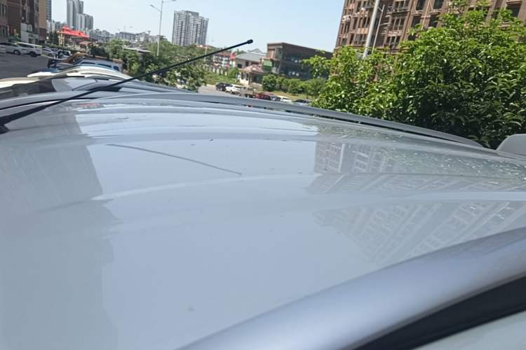 Used Venucia M50V 2019 1.6L CVT Luxury Edition Roof