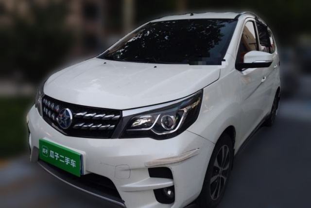 Used Venucia M50V 2019 1.6L CVT Luxury Edition