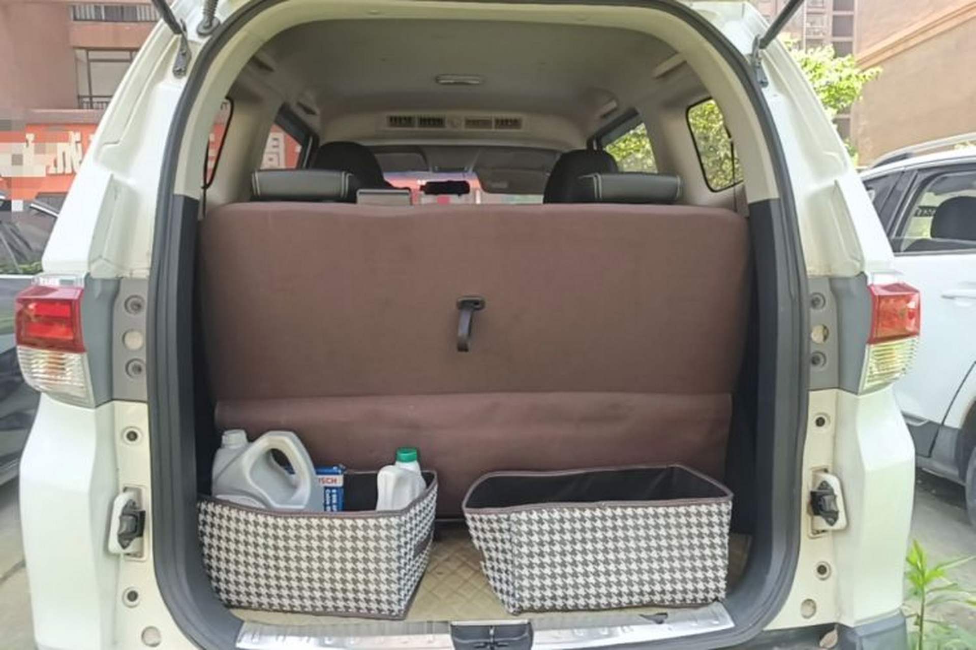 Used Venucia M50V 2019 1.6L CVT Luxury Edition Trunk
