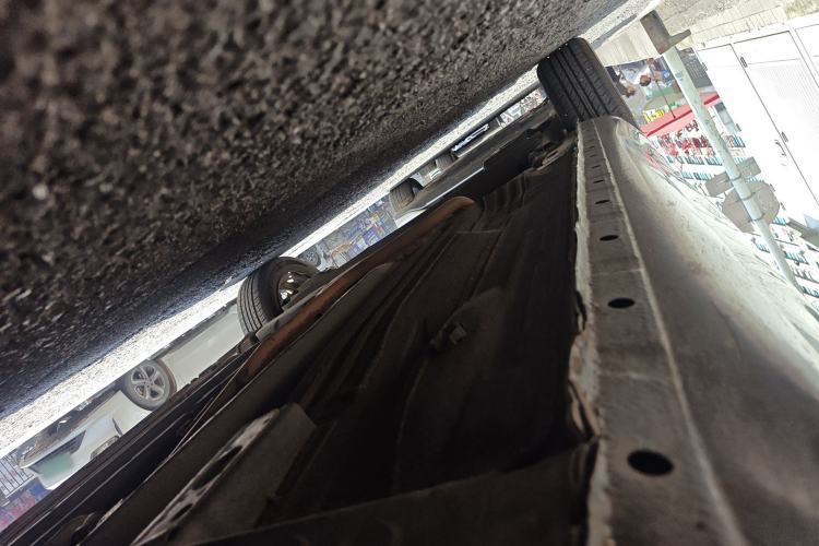 Used Venucia R30 2014 1.2L Manual Enjoyment Edition Chassis Front Right