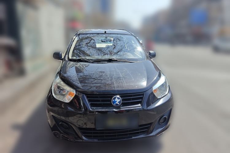 Used Venucia R30 2014 1.2L Manual Enjoyment Edition Front