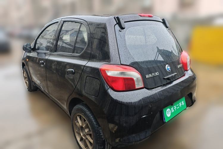Used Venucia R30 2014 1.2L Manual Comfort Edition Rear Left 45 Deg