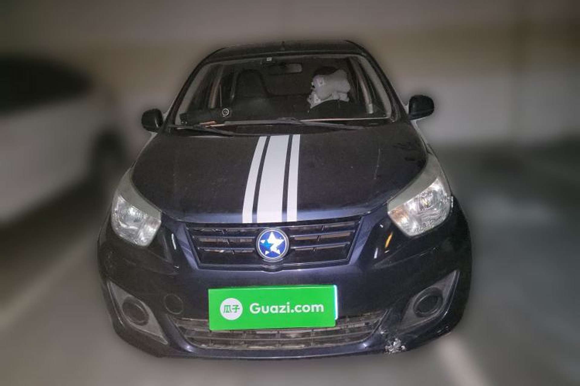 Used Venucia R30 2014 1.2L Manual Enjoyment Edition Front