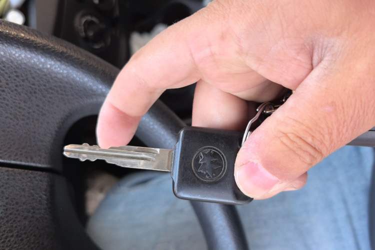 Used Venucia R30 2014 1.2L Manual Enjoyment Edition Vehicle Key