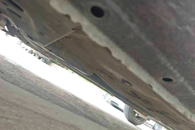 Used Venucia R30 2014 1.2L Manual Enjoyment Edition Chassis Front Left