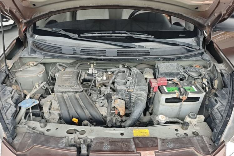 Used Venucia R30 2014 1.2L Manual Enjoyment Edition Engine Bay