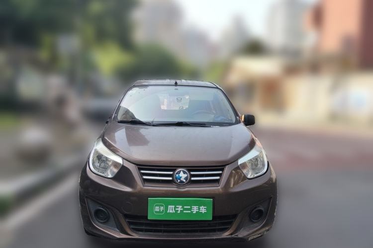 Used Venucia R30 2014 1.2L Manual Enjoyment Edition Front