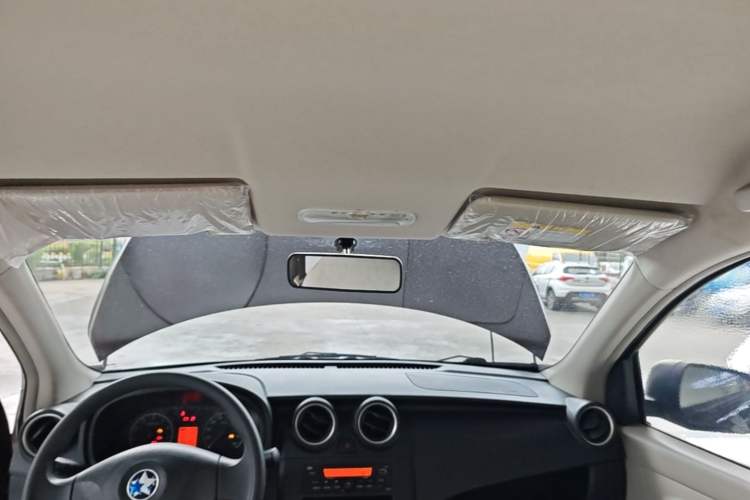 Used Venucia R30 2014 1.2L Manual Enjoyment Edition Headliner