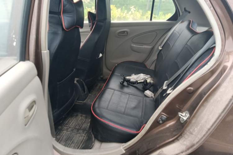 Used Venucia R30 2014 1.2L Manual Enjoyment Edition Left Rear Seat