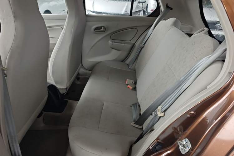 Used Venucia R30 2014 1.2L Manual Enjoyment Edition Left Rear Seat