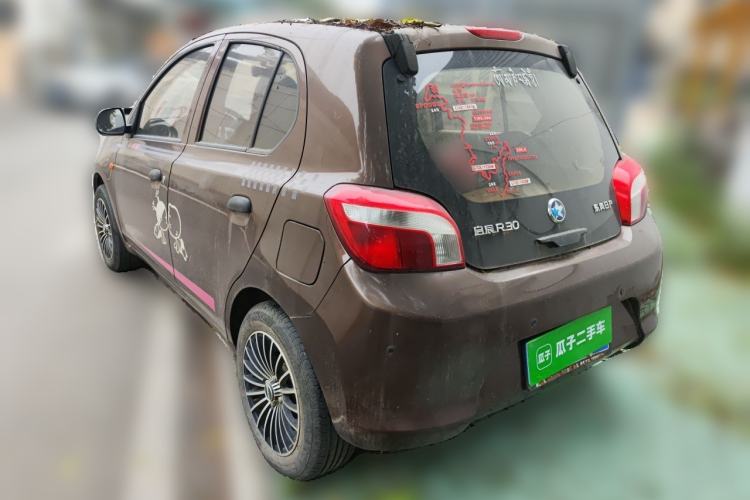 Used Venucia R30 2014 1.2L Manual Enjoyment Edition Rear Left 45 Deg