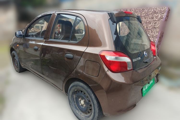 Used Venucia R30 2014 1.2L Manual Enjoyment Edition Rear Left 45 Deg