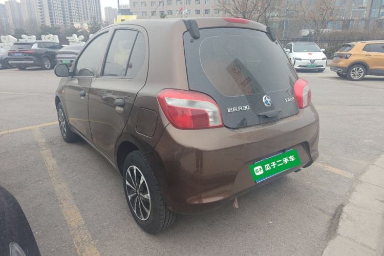Used Venucia R30 2014 1.2L Manual Comfort Edition Rear Left 45 Deg