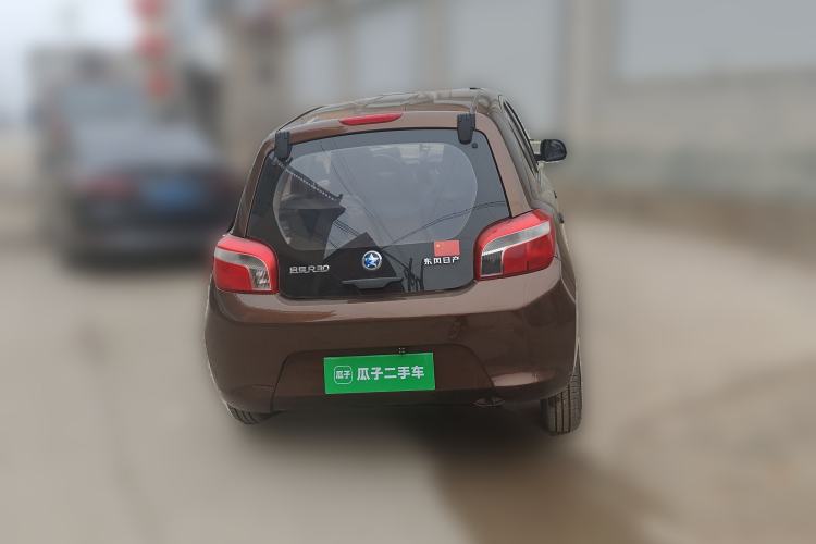 Used Venucia R30 2014 1.2L Manual Enjoyment Edition Rear