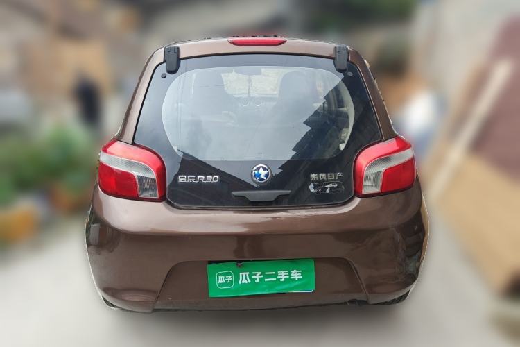 Used Venucia R30 2014 1.2L Manual Enjoyment Edition Rear