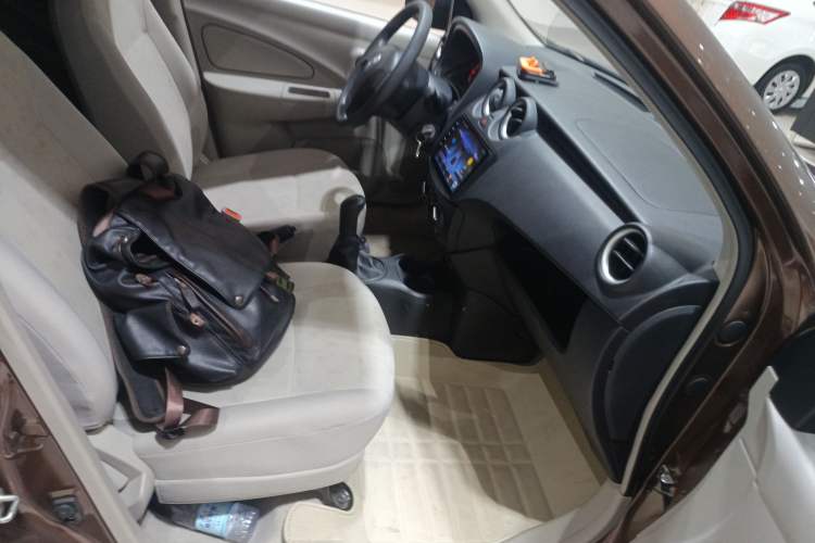 Used Venucia R30 2014 1.2L Manual Comfort Edition Right Front Seat