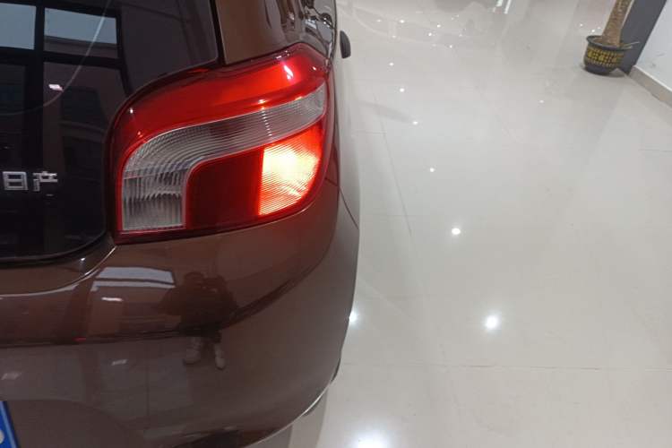 Used Venucia R30 2014 1.2L Manual Comfort Edition Right Rear Taillight