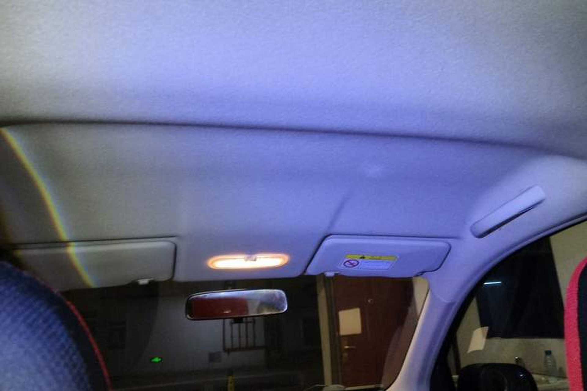 Used Venucia R30 2014 1.2L Manual Luxury Edition Headliner