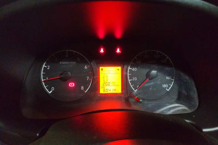 Used Venucia R30 2014 1.2L Manual Comfort Edition Instrument Cluster