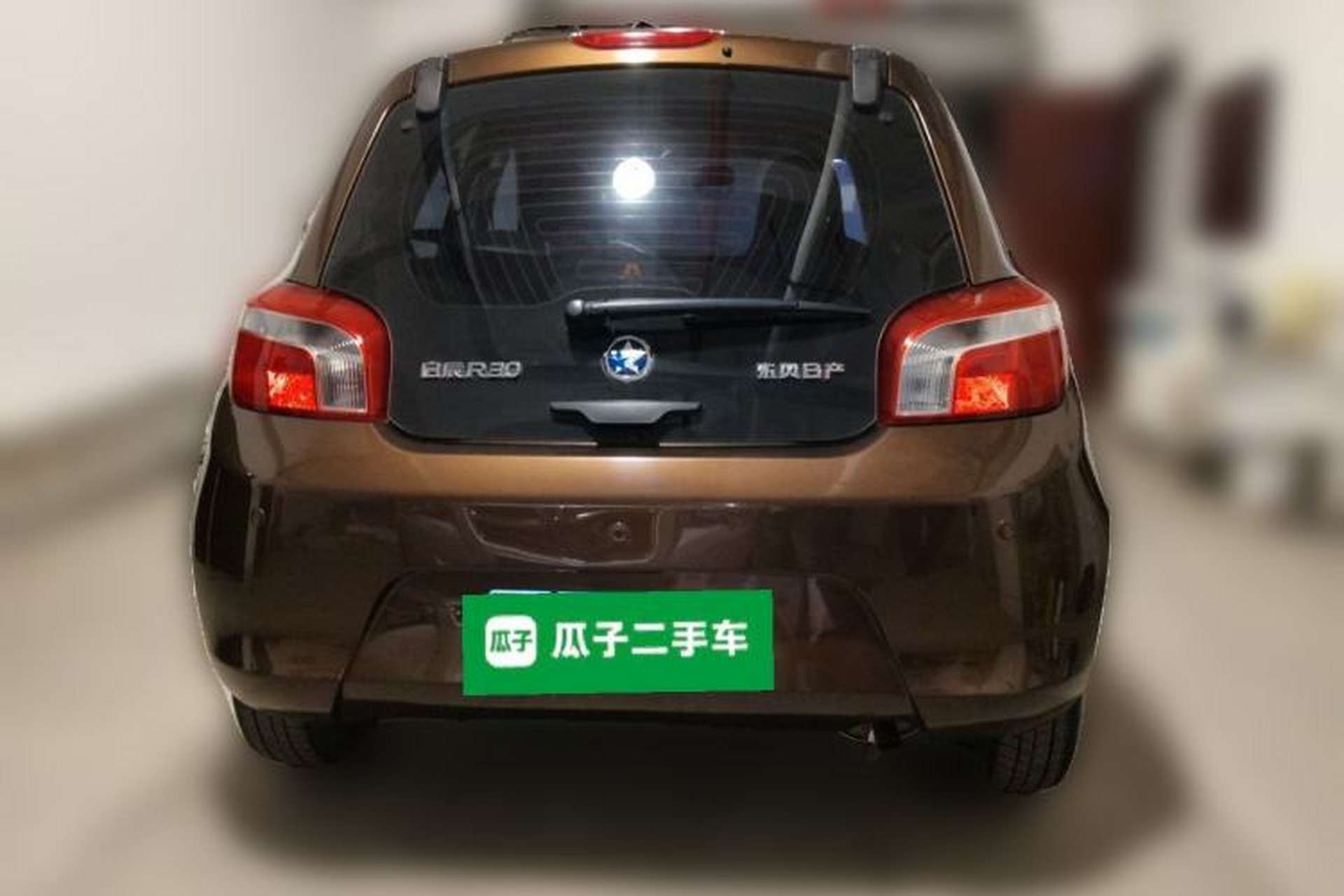 Used Venucia R30 2014 1.2L Manual Luxury Edition Rear