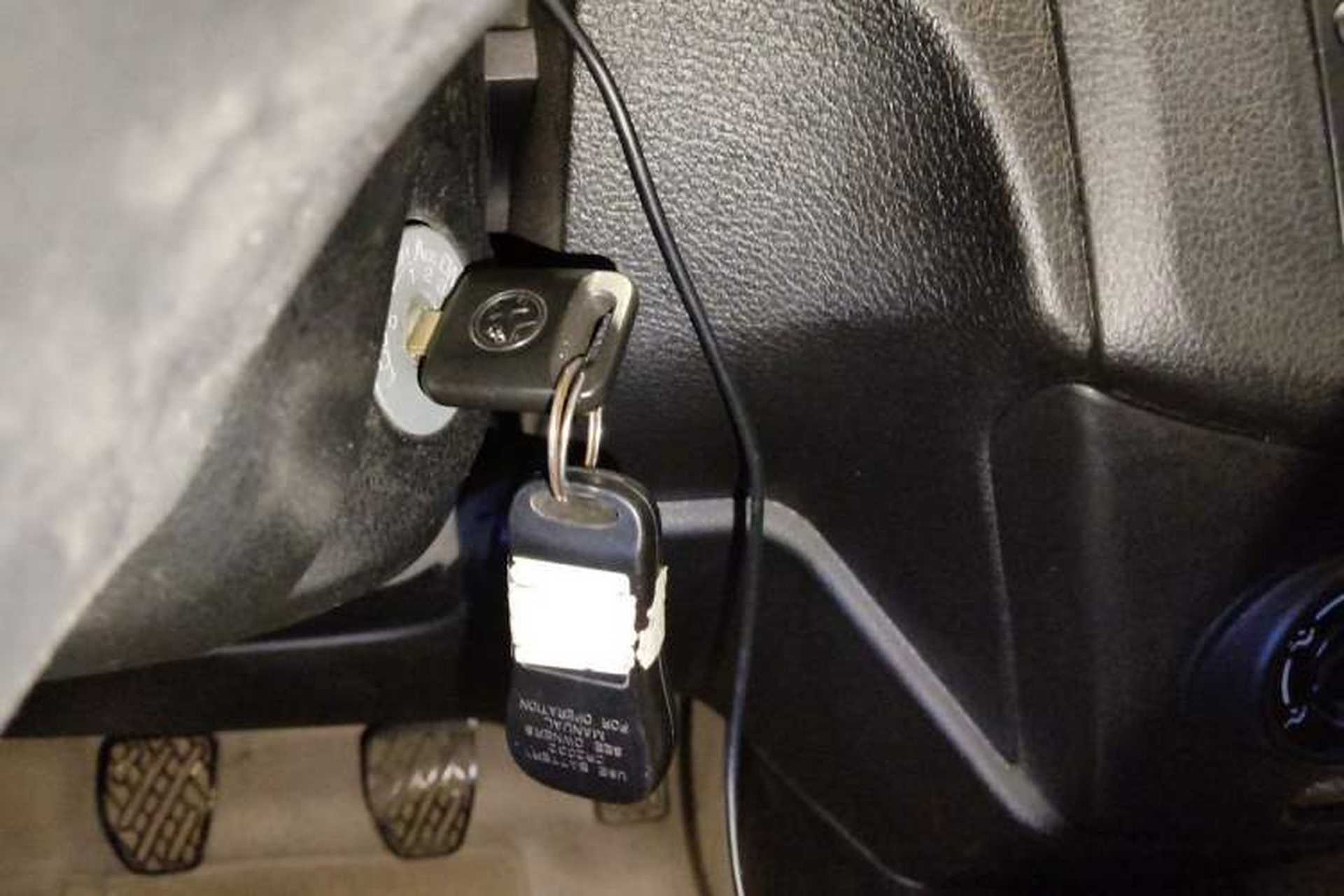 Used Venucia R30 2014 1.2L Manual Luxury Edition Vehicle Key