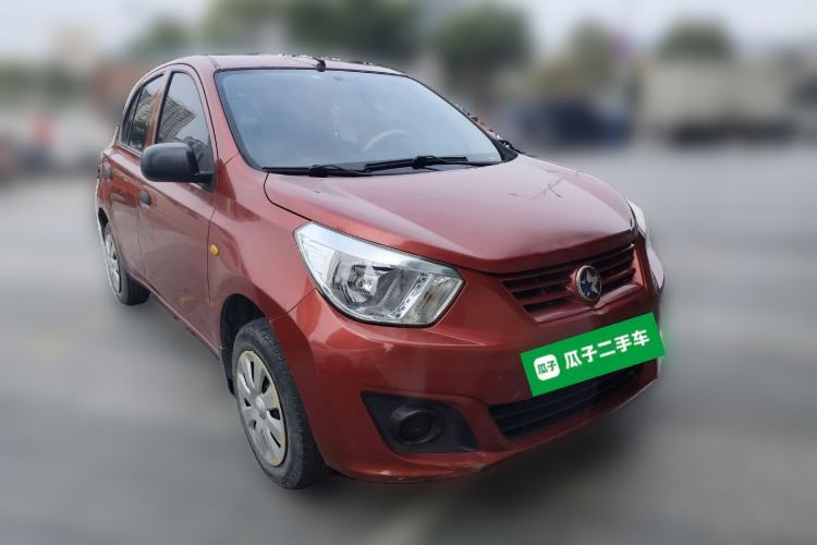 Used Venucia R30 2014 1.2L Manual Comfort Edition Front Right 45 Deg