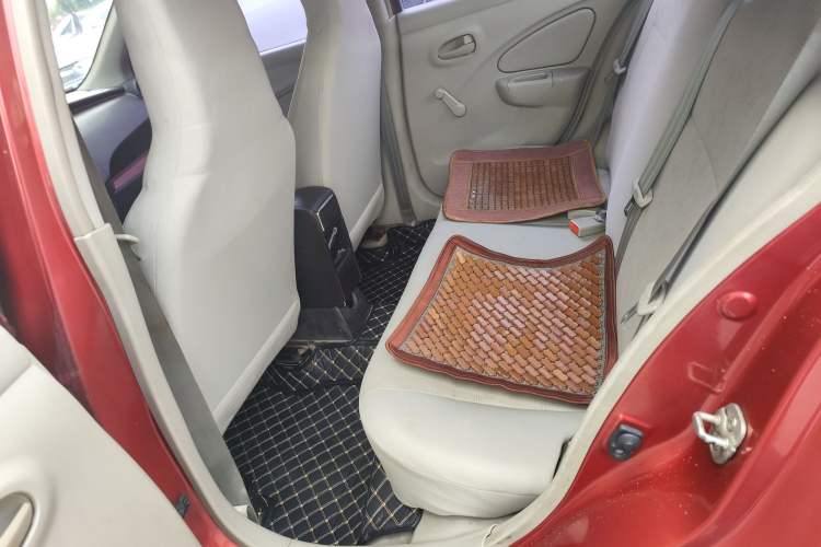 Used Venucia R30 2014 1.2L Manual Comfort Edition Left Rear Seat