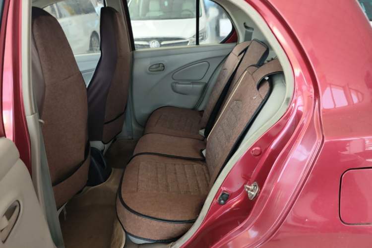 Used Venucia R30 2014 1.2L Manual Enjoyment Edition Left Rear Seat