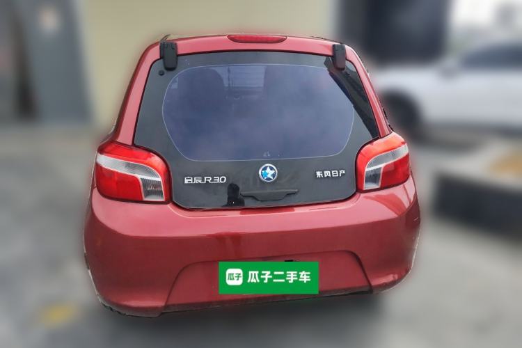 Used Venucia R30 2014 1.2L Manual Comfort Edition Rear