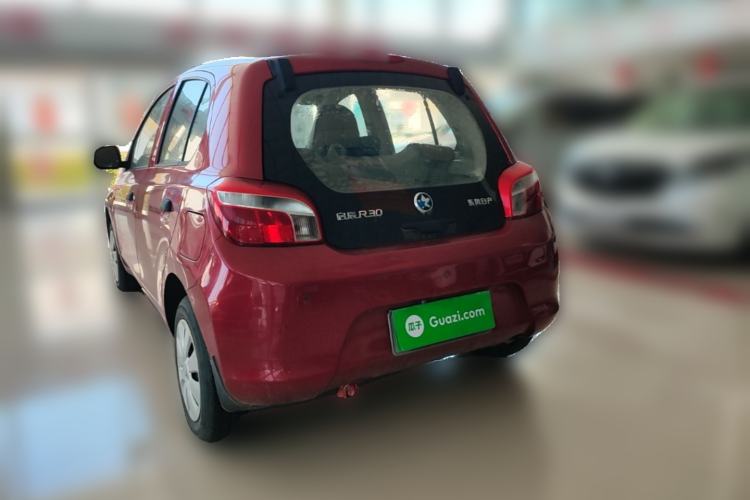 Used Venucia R30 2014 1.2L Manual Enjoyment Edition Rear Left 45 Deg
