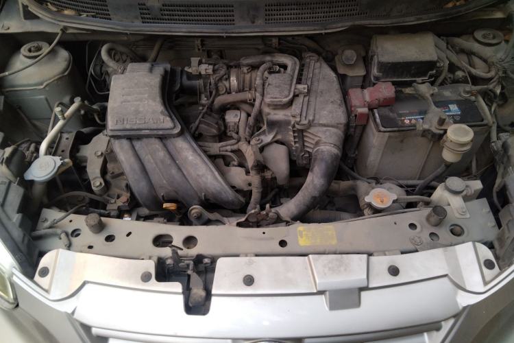 Used Venucia R30 2014 1.2L Manual Enjoyment Edition Engine Bay
