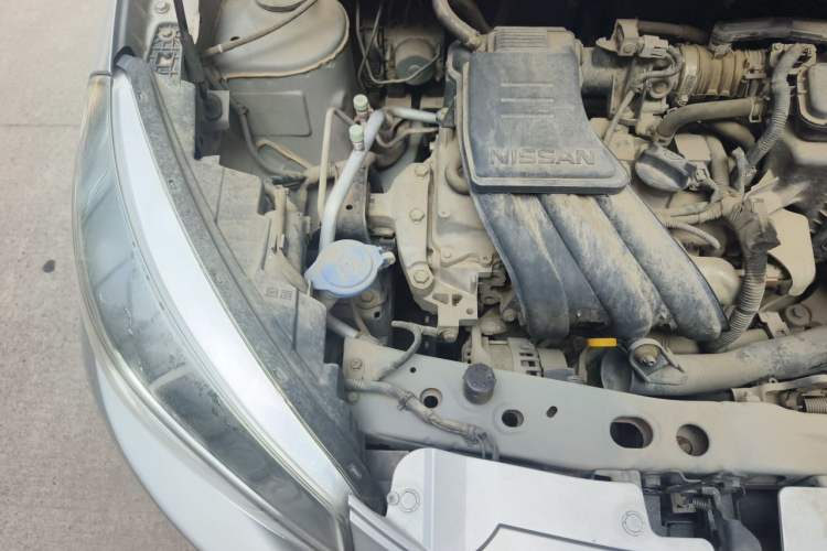 Used Venucia R30 2014 1.2L Manual Enjoyment Edition Engine Bay Right