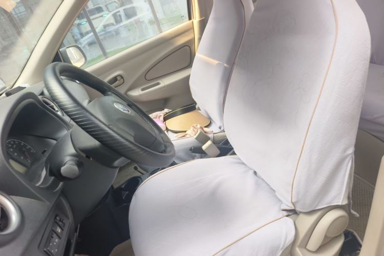 Used Venucia R30 2014 1.2L Manual Enjoyment Edition Left Front Seat