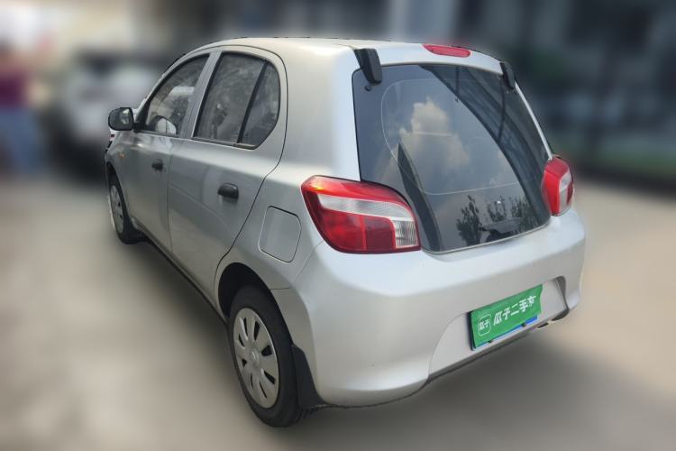 Used Venucia R30 2014 1.2L Manual Enjoyment Edition Rear Left 45 Deg