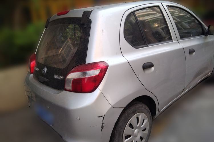 Used Venucia R30 2014 1.2L Manual Enjoyment Edition Rear Right 45 Deg