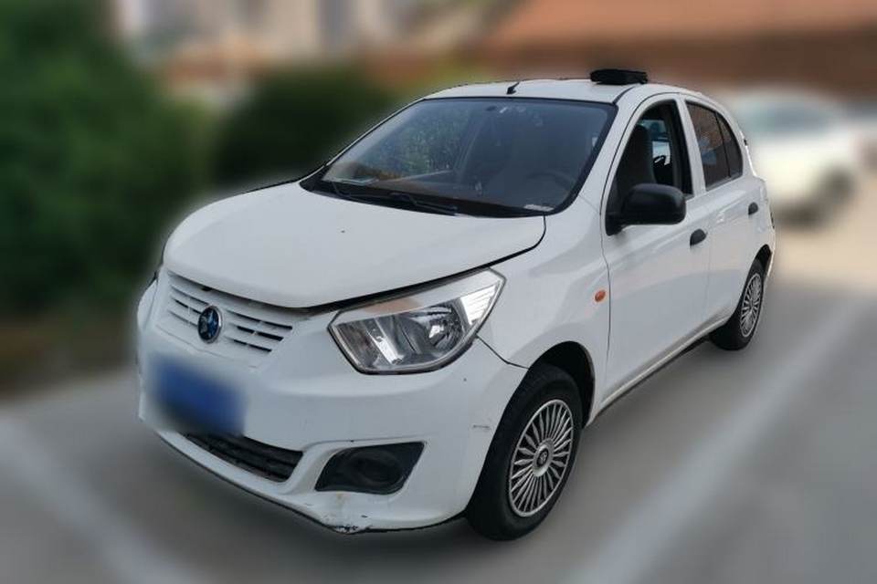 Venucia R30 2014