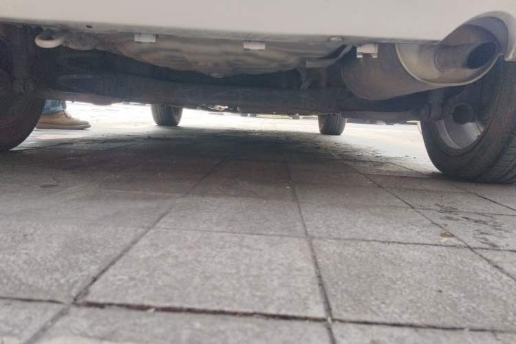 Used Venucia R30 2014 1.2L Manual Luxury Edition Chassis Rear
