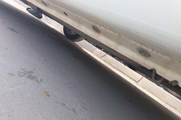 Used Venucia R30 2014 1.2L Manual Enjoyment Edition Chassis Rear Left