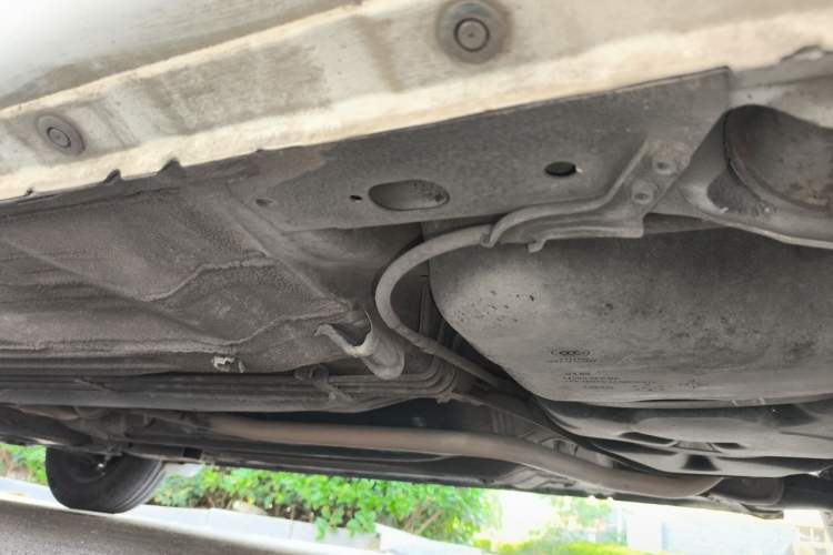Used Venucia R30 2014 1.2L Manual Enjoyment Edition Chassis Rear Left