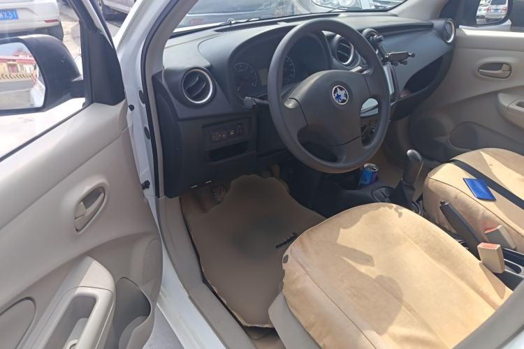 Used Venucia R30 2014 1.2L Manual Enjoyment Edition Driver Seat