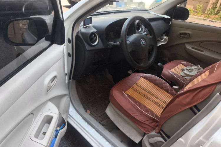Used Venucia R30 2014 1.2L Manual Comfort Edition Driver Seat