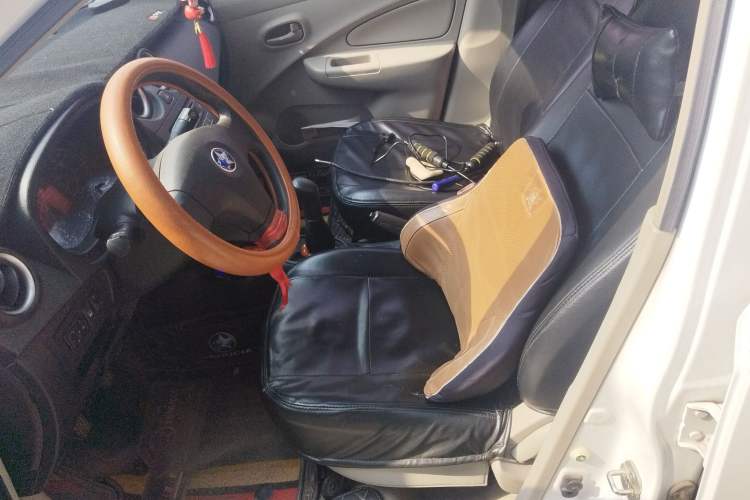 Used Venucia R30 2014 1.2L Manual Luxury Edition Left Front Seat