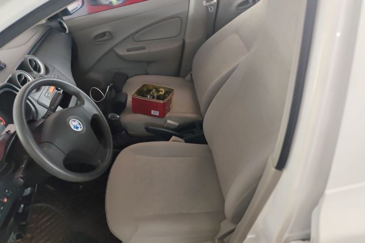 Used Venucia R30 2014 1.2L Manual Enjoyment Edition Left Front Seat