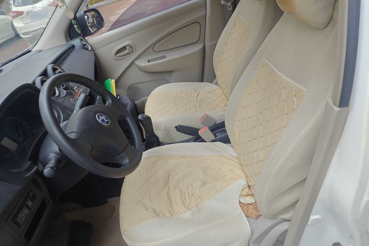 Used Venucia R30 2014 1.2L Manual Enjoyment Edition Left Front Seat