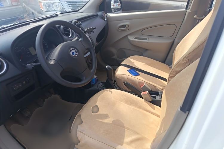 Used Venucia R30 2014 1.2L Manual Enjoyment Edition Left Front Seat