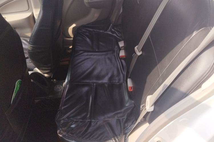 Used Venucia R30 2014 1.2L Manual Luxury Edition Left Rear Seat