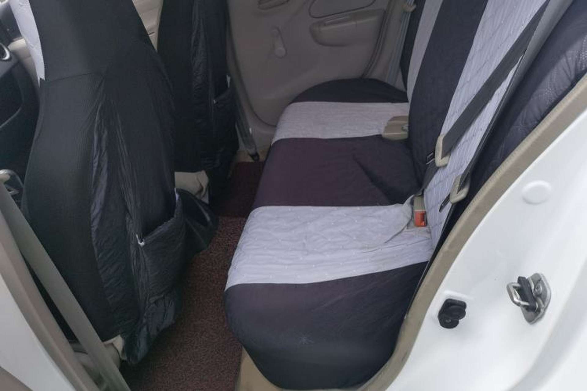 Used Venucia R30 2014 1.2L Manual Comfort Edition Left Rear Seat