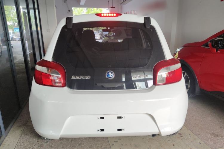 Used Venucia R30 2014 1.2L Manual Enjoyment Edition Rear