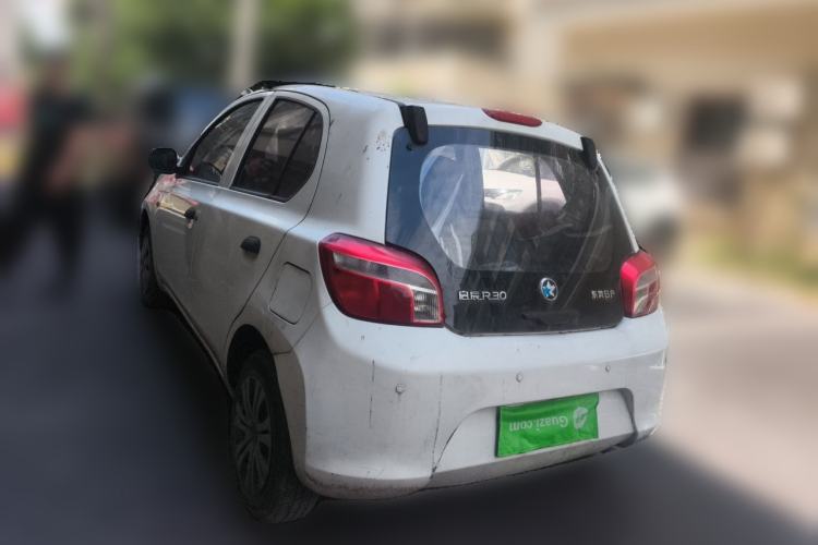 Used Venucia R30 2014 1.2L Manual Comfort Edition Rear Left 45 Deg
