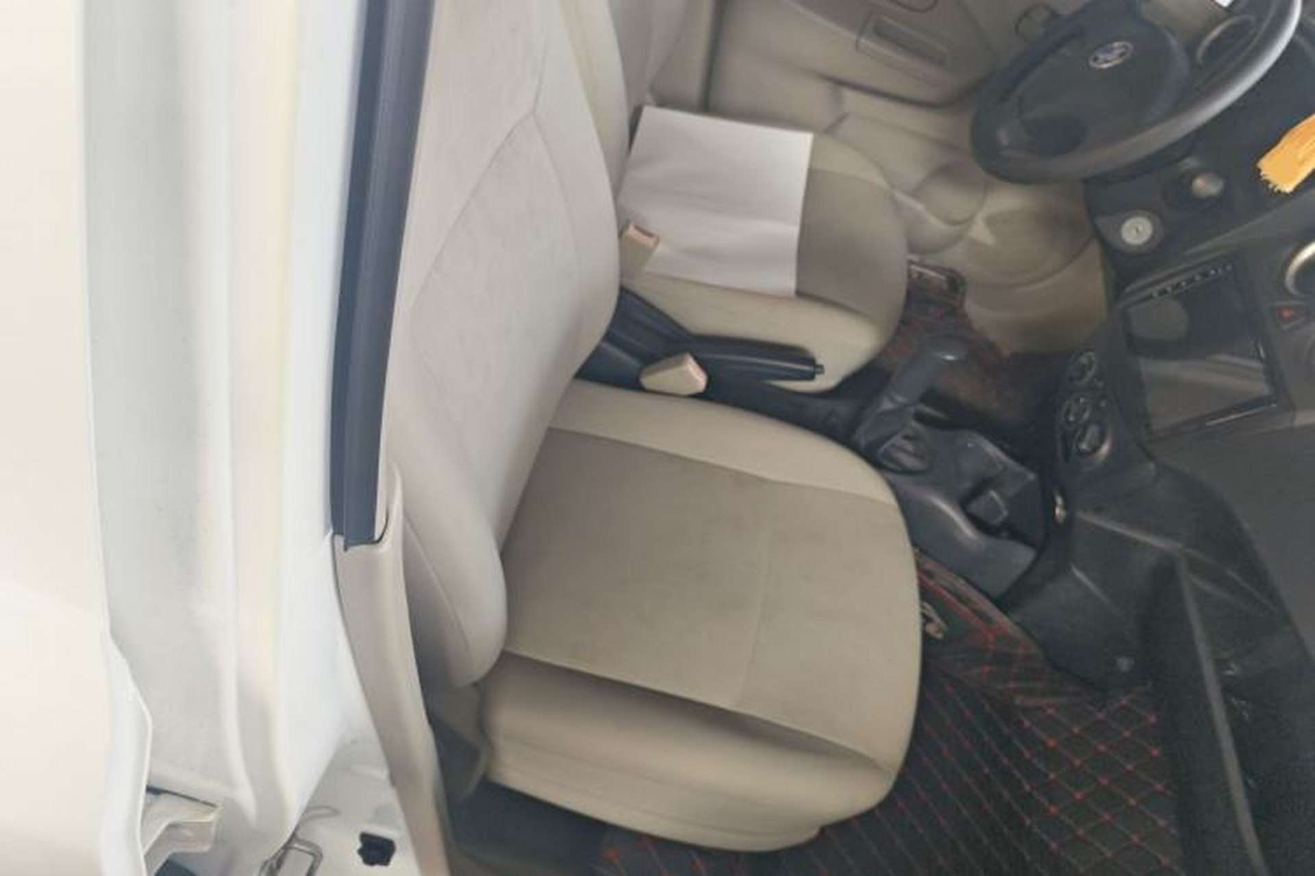 Used Venucia R30 2014 1.2L Manual Enjoyment Edition Right Front Seat
